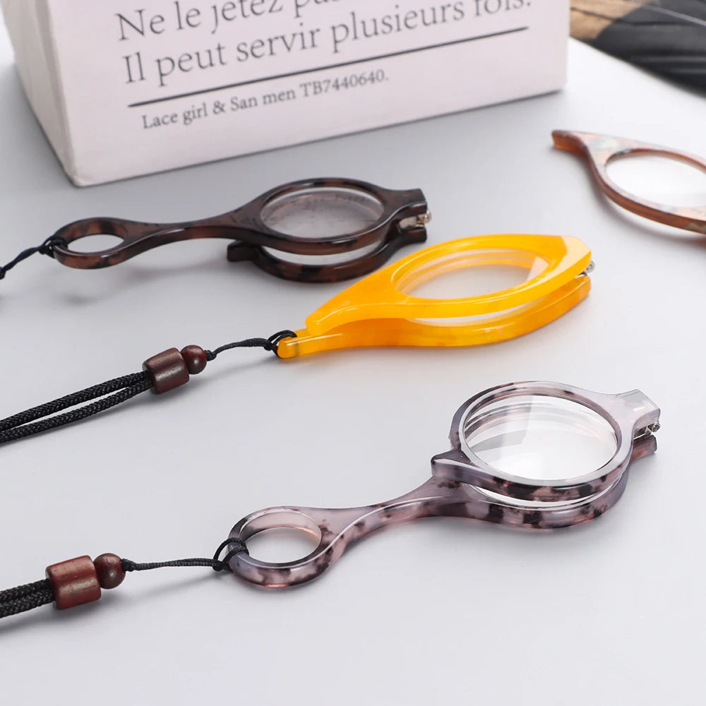 Hanging Neck Reading Glasses With Foldable Oval Frame