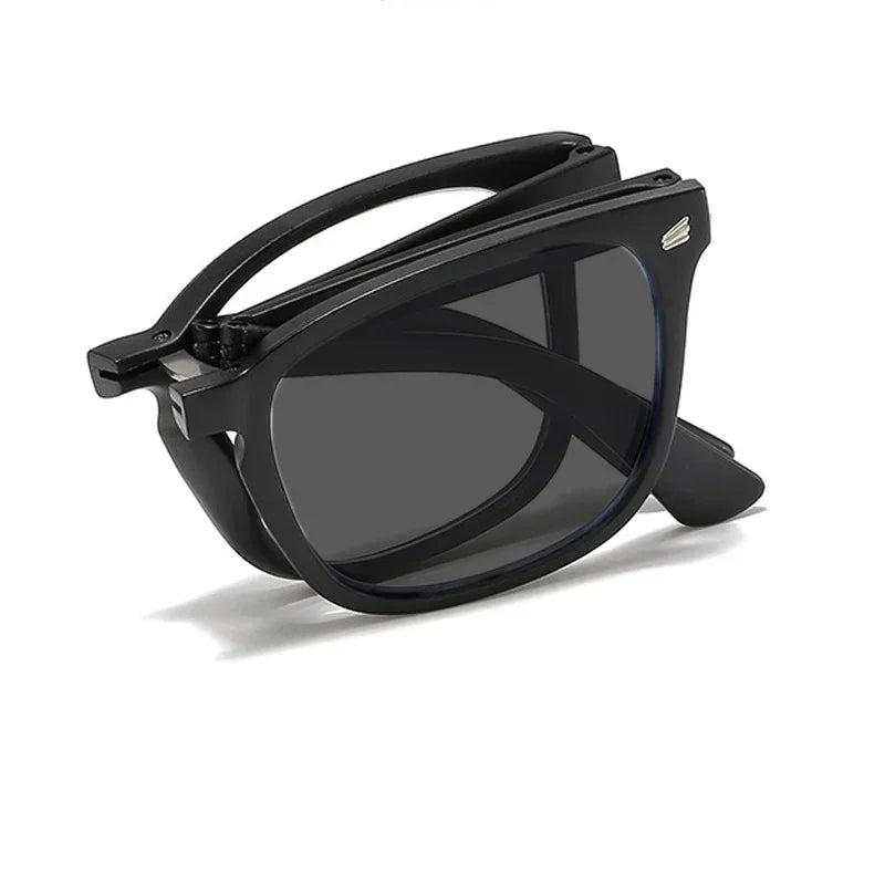 Photochromic Folding Reading Glasses With Vintage Square Frame