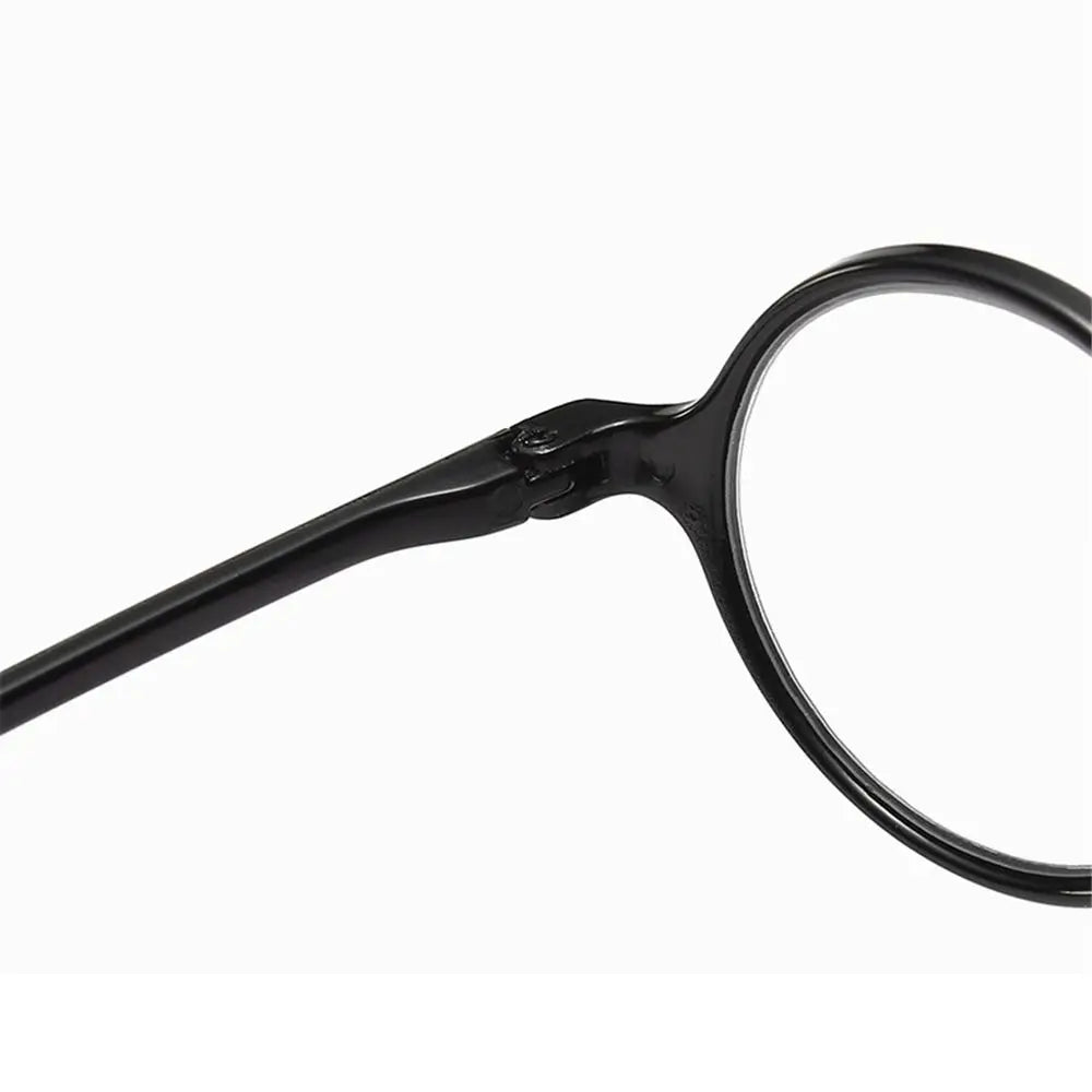 Ultralight Round Reading Glasses With Clear Polycarbonate Lenses